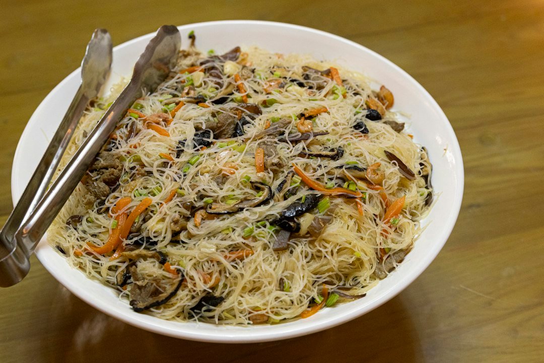 Bihun goreng dengan sayuran untuk resep bihun goreng sayur
